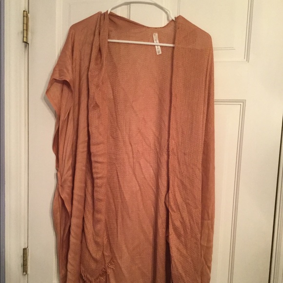 Francescas Shaw - Picture 2 of 2